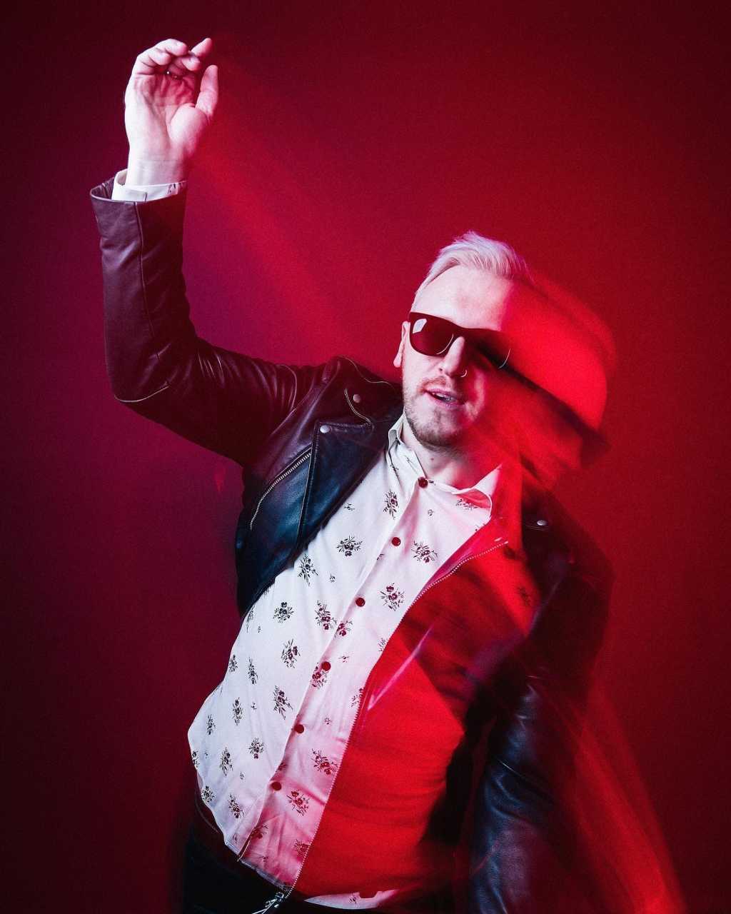 Modern Machines: Streaming in Quarantine